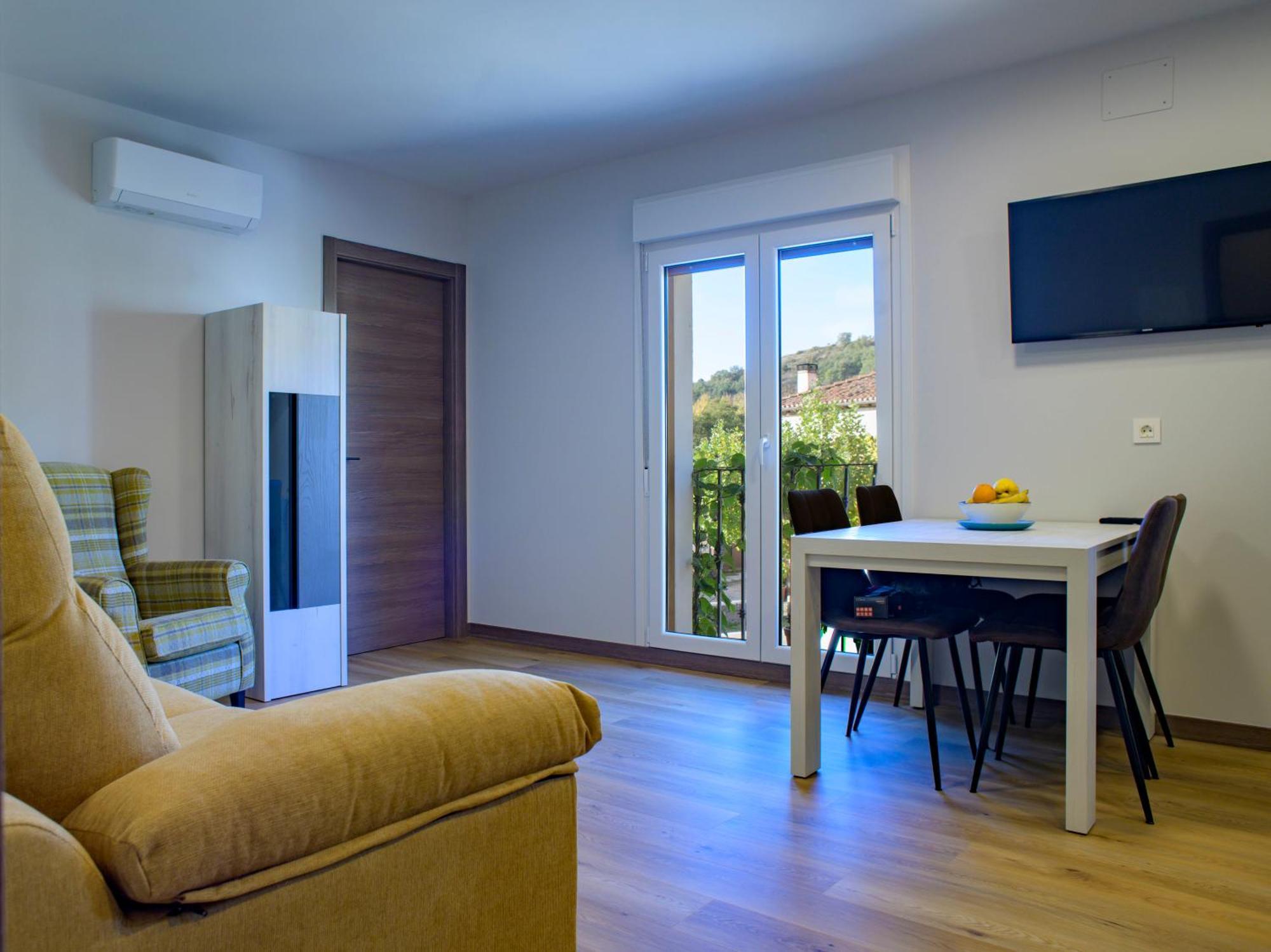 Apartamentos El Puente كوفاروباياس المظهر الخارجي الصورة